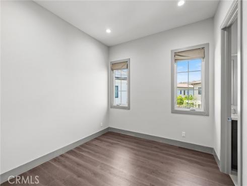 53  Thrasher  , Irvine, CA