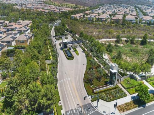 53  Thrasher  , Irvine, CA