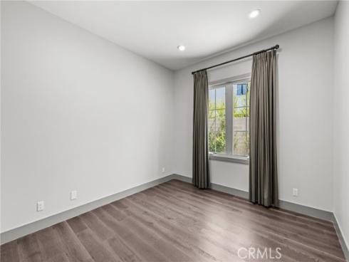 53  Thrasher  , Irvine, CA