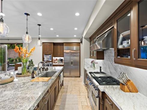 137 Sunset , Irvine, CA