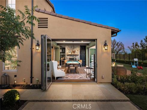 137 Sunset , Irvine, CA