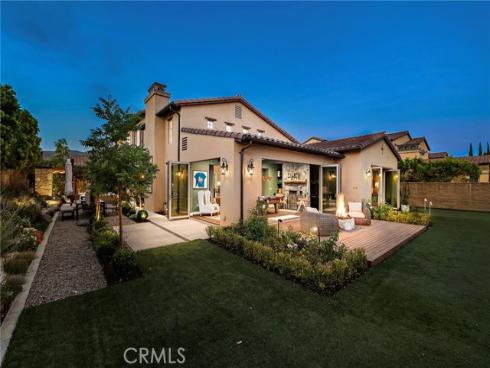 137 Sunset , Irvine, CA