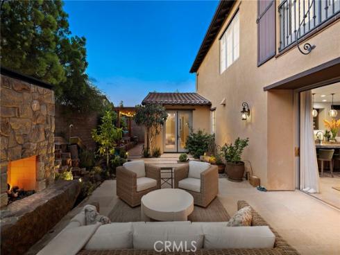 137 Sunset , Irvine, CA