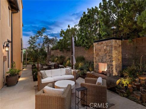 137 Sunset , Irvine, CA