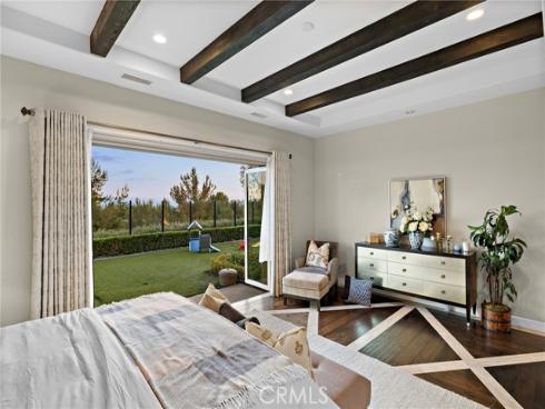 137 Sunset , Irvine, CA