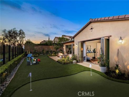 137 Sunset , Irvine, CA