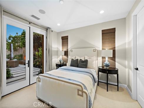 137 Sunset , Irvine, CA