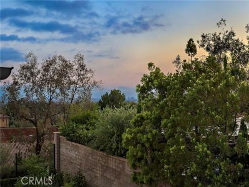 137 Sunset , Irvine, CA
