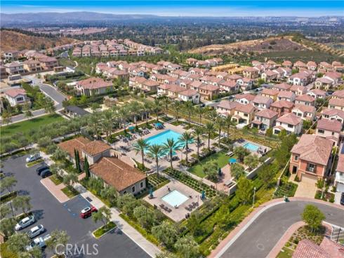 137 Sunset , Irvine, CA