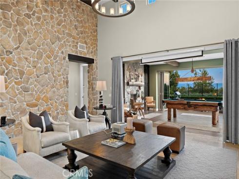 137 Sunset , Irvine, CA