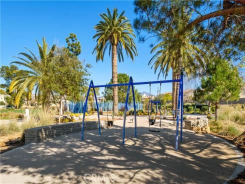 102  Fable  , Irvine, CA