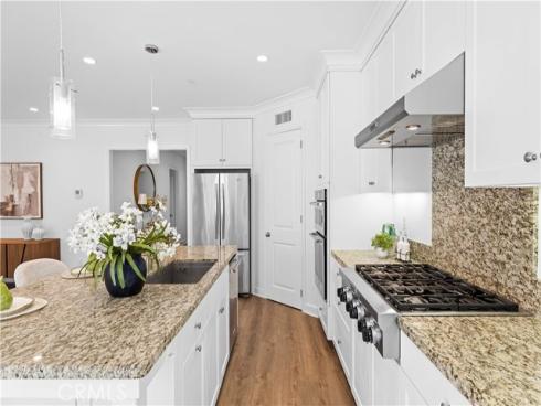 51 Painted Sky , Irvine, CA