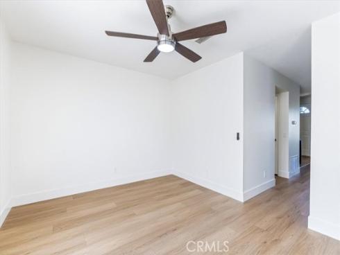 4  Wintergreen  4 , Irvine, CA