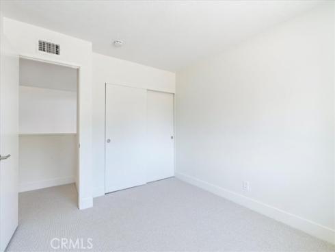 4  Wintergreen  4 , Irvine, CA