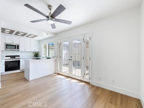 4  Wintergreen  4 , Irvine, CA