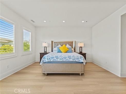 115  Mustard  , Irvine, CA