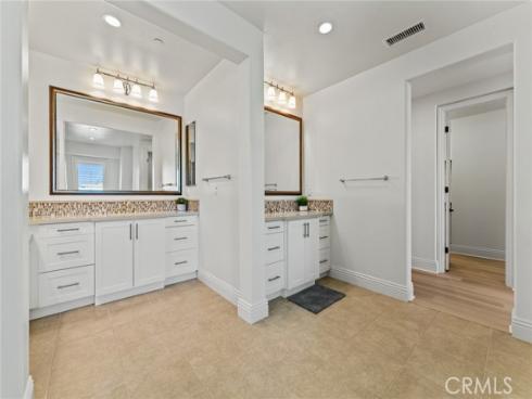 115  Mustard  , Irvine, CA