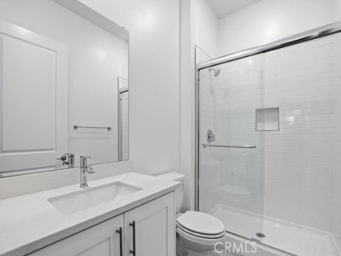 673  Beacon  , Irvine, CA