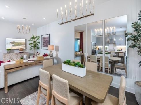 673  Beacon  , Irvine, CA