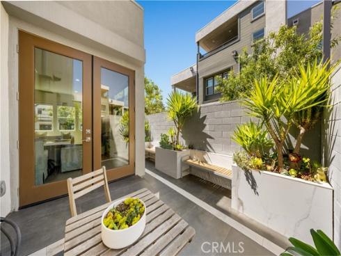 106  Aspect  , Irvine, CA