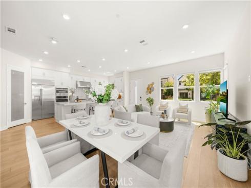 106  Aspect  , Irvine, CA