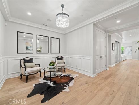 208 Radial , Irvine, CA