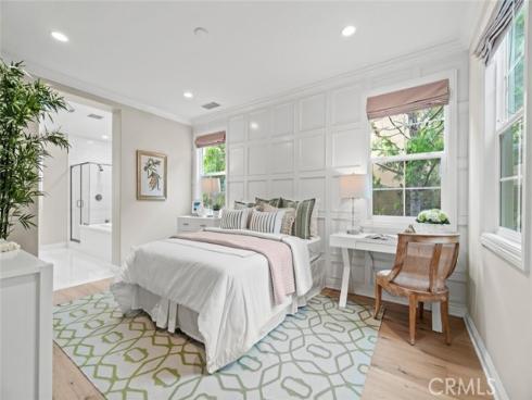 208 Radial , Irvine, CA