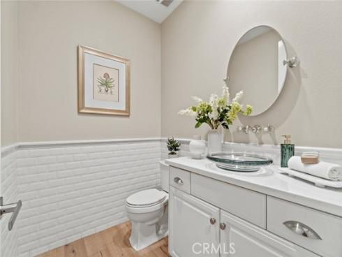 208 Radial , Irvine, CA