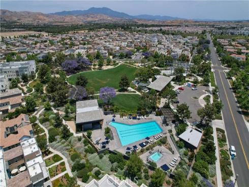 208 Radial , Irvine, CA