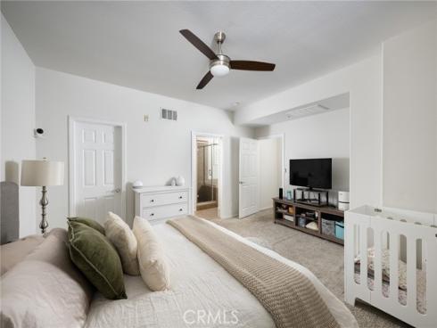 142 Pantheon , Irvine, CA