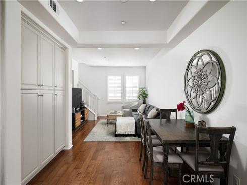 142 Pantheon , Irvine, CA