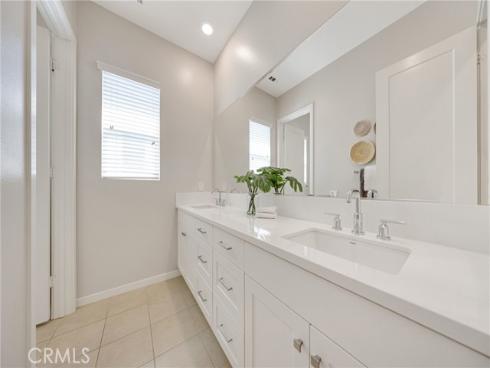 104 Sculpture , Irvine, CA