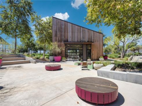 104 Sculpture , Irvine, CA