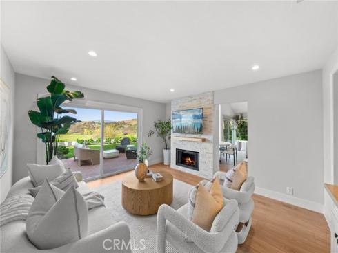 31  Mirador  34 , Irvine, CA