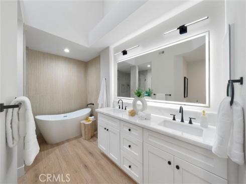 31  Mirador  34 , Irvine, CA