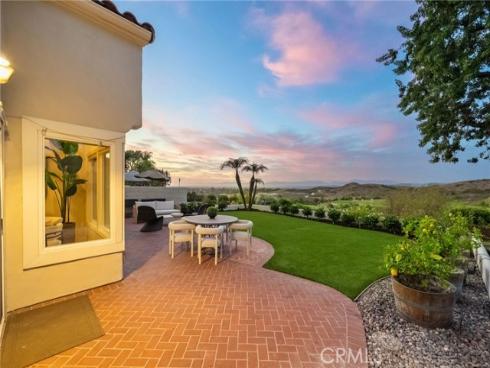 31  Mirador  34 , Irvine, CA