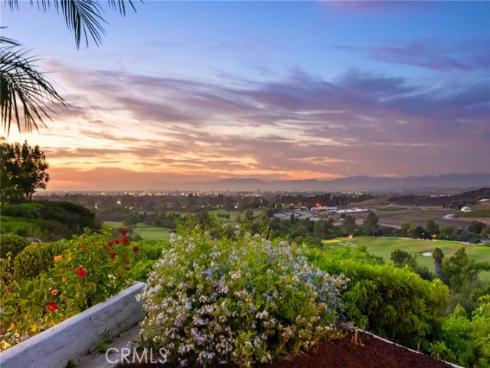 31  Mirador  34 , Irvine, CA