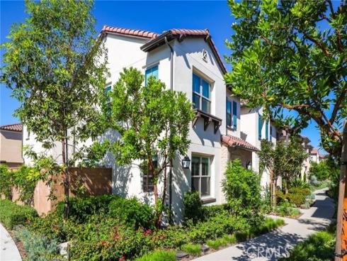 152 Newburry , Irvine, CA