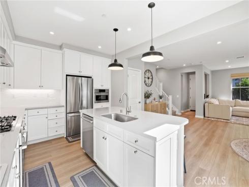 152 Newburry , Irvine, CA