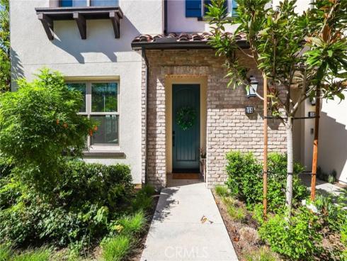 152 Newburry , Irvine, CA