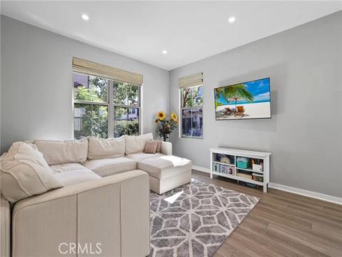 152 Newburry , Irvine, CA