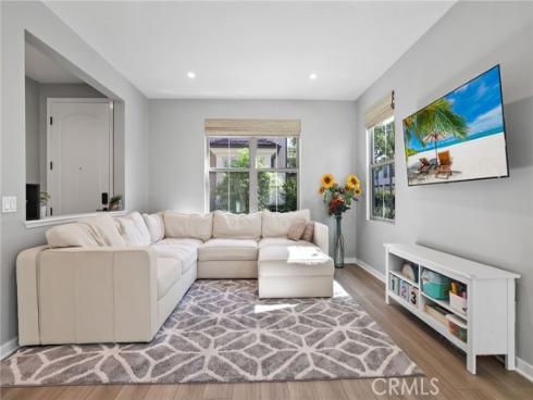 152 Newburry , Irvine, CA