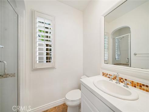 28  Townsend  , Irvine, CA