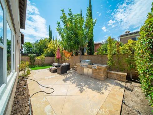 28  Townsend  , Irvine, CA