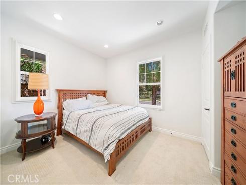 28  Townsend  , Irvine, CA