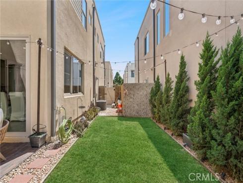 126  Stellar  , Irvine, CA