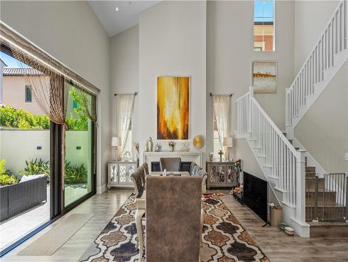 112  Green Rdg  , Irvine, CA