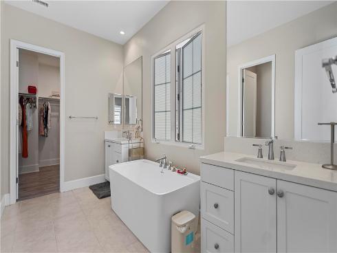 112  Green Rdg  , Irvine, CA