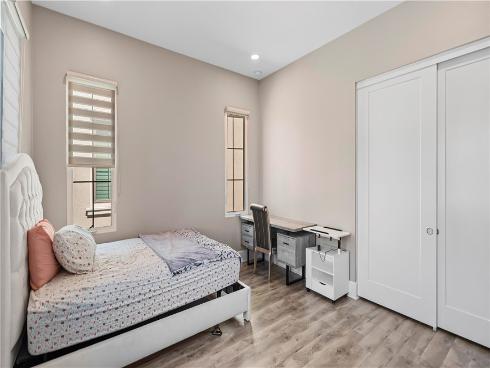 112  Green Rdg  , Irvine, CA