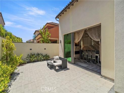 112  Green Rdg  , Irvine, CA